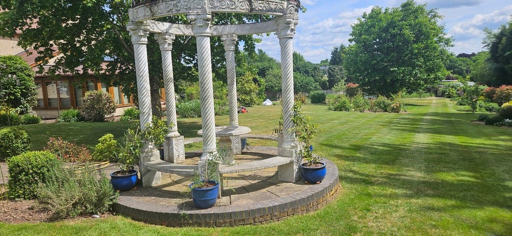 Professional landscaping Worcestershire